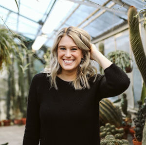 Meet your Posher, Julia